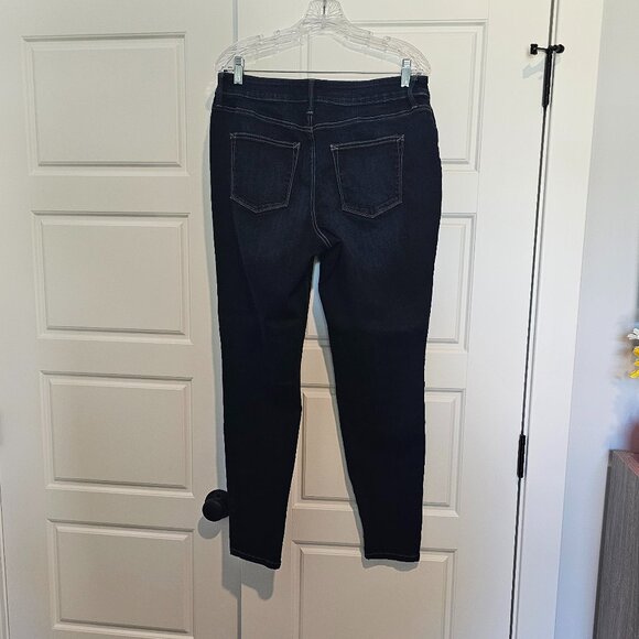 Maurices Skinny Jeggings - Picture 2 of 3